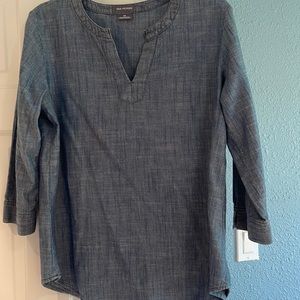 Van heusen size medium